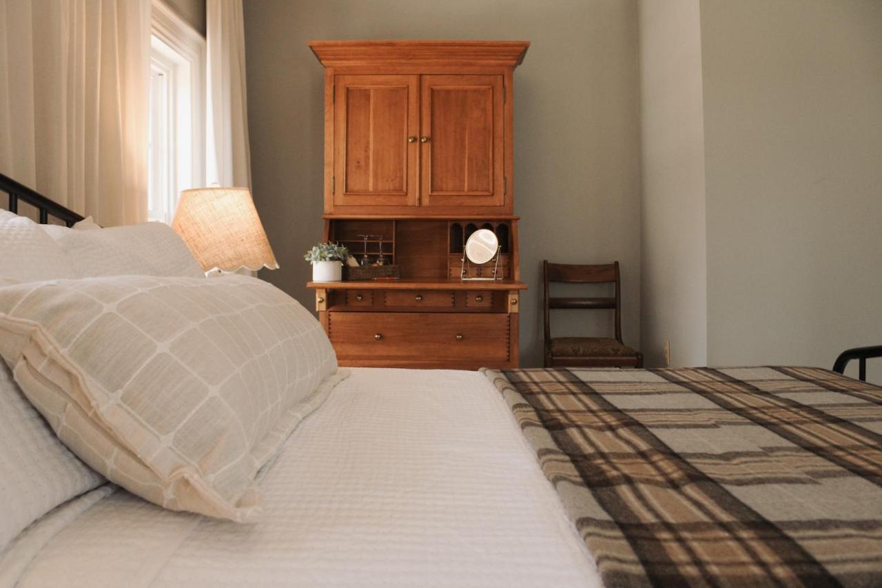 The Cooper'S Inn Shelburne Dış mekan fotoğraf